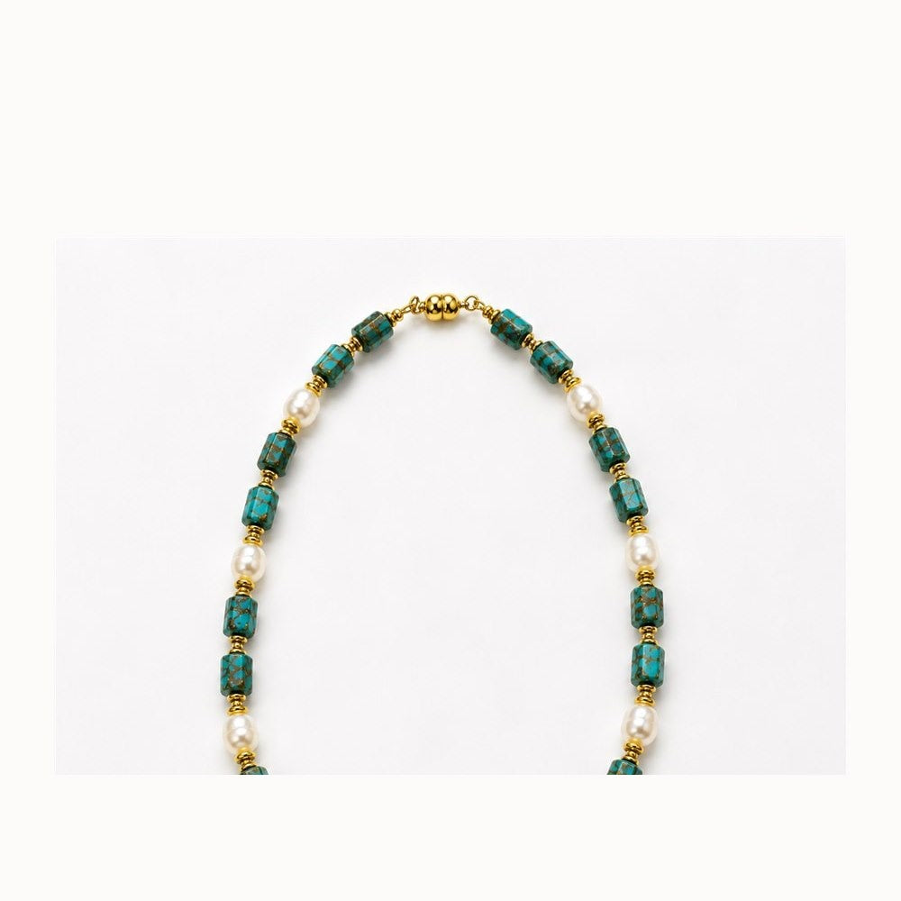 Turquoise pearl necklace
